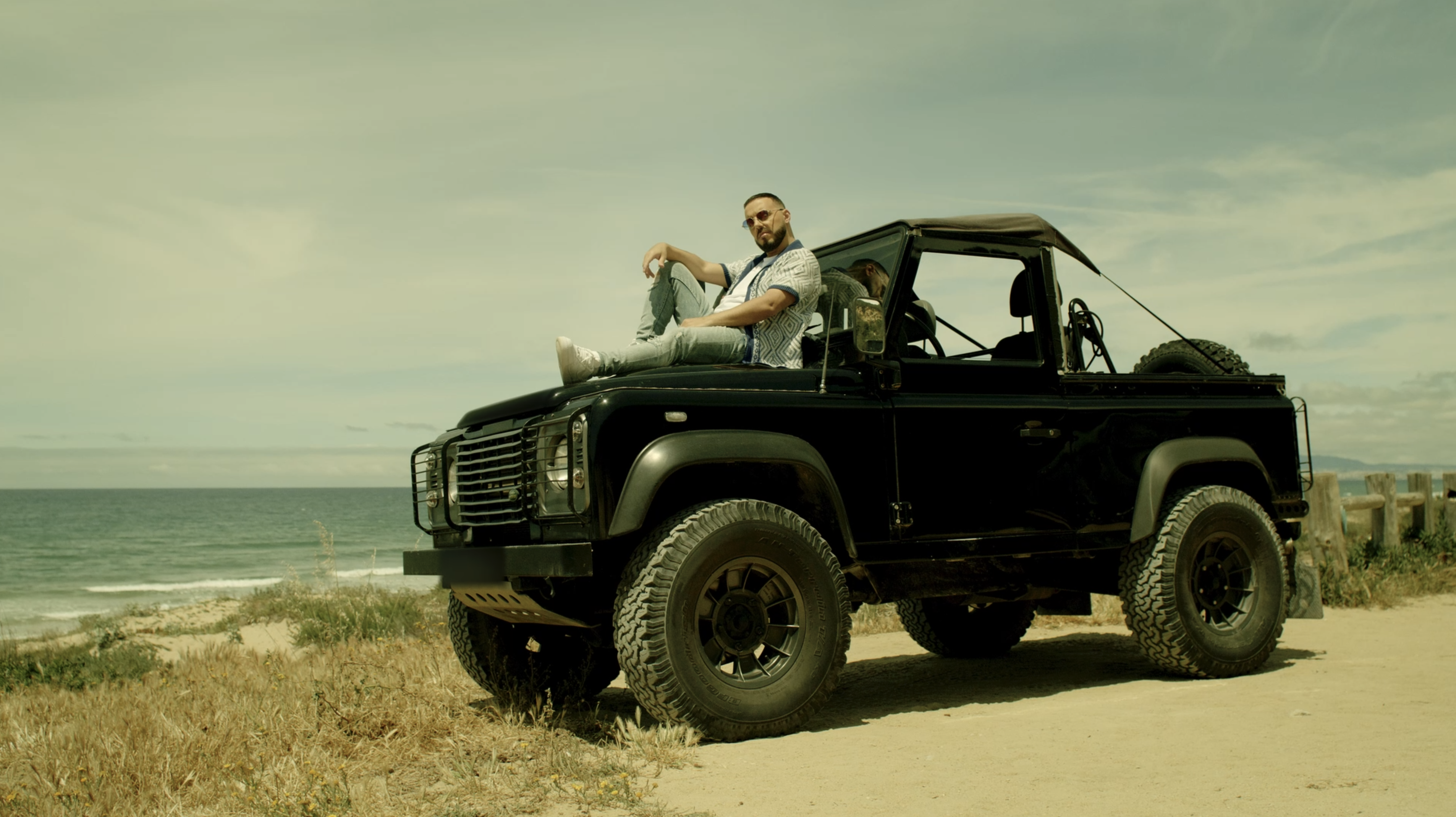 luncenzo baila pa mi